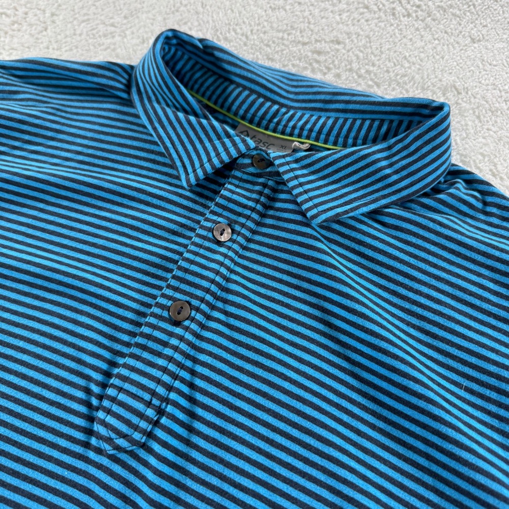 Tasc Blue Striped Athletic Stretch Golf Polo Men's XL Clean Short Sleeve Sport‎